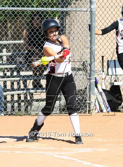 Thumbnail 3 in Monrovia vs South Pasadena photogallery.