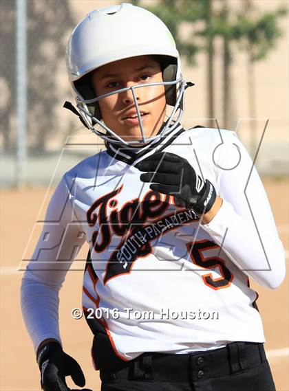 Thumbnail 3 in Monrovia vs South Pasadena photogallery.