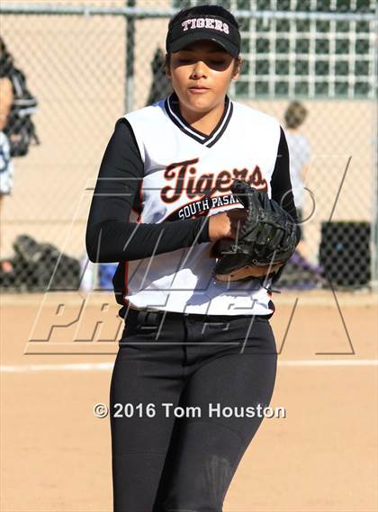 Thumbnail 2 in Monrovia vs South Pasadena photogallery.