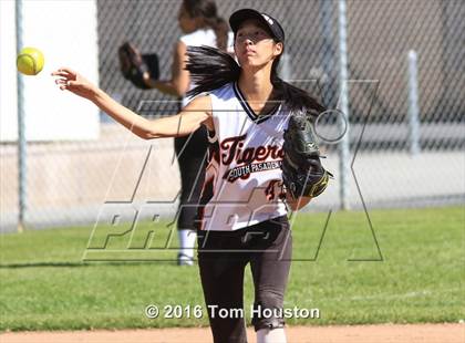 Thumbnail 3 in Monrovia vs South Pasadena photogallery.