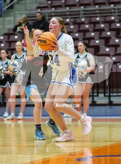Thumbnail 3 in Canyon View vs. Richfield (UHSAA 3A Quarterfinal) photogallery.