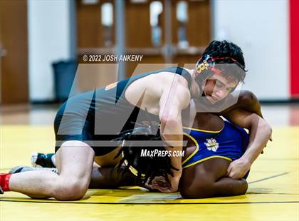 Thumbnail 2 in Rayne @ Brusly photogallery.