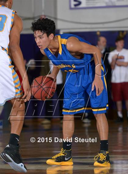 Thumbnail 2 in Newark Memorial vs. Burbank (St. Hope Elite Classic) photogallery.