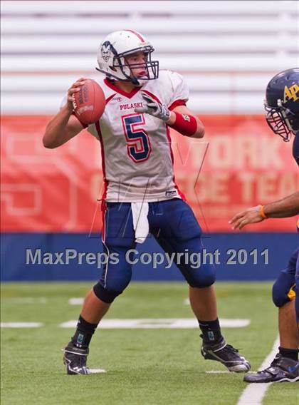 Thumbnail 3 in Pulaski vs. Altmar-Parish-Williamstown (Syracuse Kickoff Classic) photogallery.