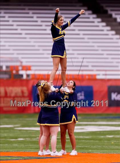 Thumbnail 1 in Pulaski vs. Altmar-Parish-Williamstown (Syracuse Kickoff Classic) photogallery.