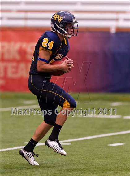 Thumbnail 3 in Pulaski vs. Altmar-Parish-Williamstown (Syracuse Kickoff Classic) photogallery.
