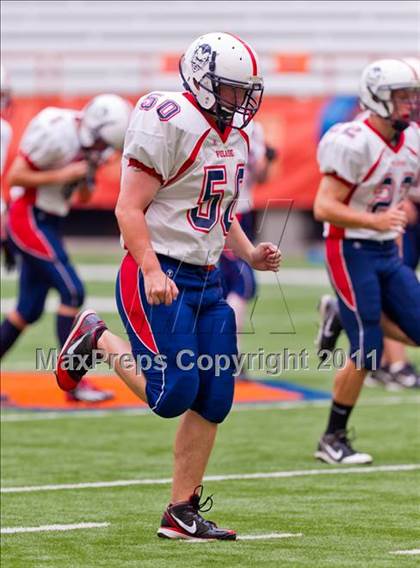 Thumbnail 1 in Pulaski vs. Altmar-Parish-Williamstown (Syracuse Kickoff Classic) photogallery.