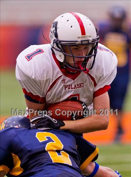 Thumbnail 3 in Pulaski vs. Altmar-Parish-Williamstown (Syracuse Kickoff Classic) photogallery.
