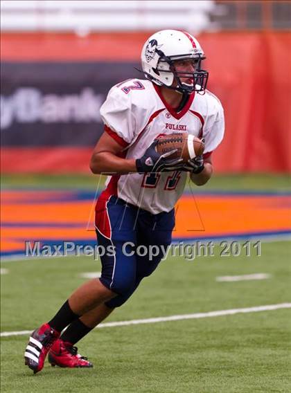 Thumbnail 3 in Pulaski vs. Altmar-Parish-Williamstown (Syracuse Kickoff Classic) photogallery.