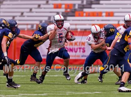 Thumbnail 3 in Pulaski vs. Altmar-Parish-Williamstown (Syracuse Kickoff Classic) photogallery.