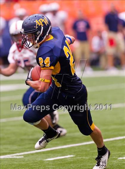 Thumbnail 2 in Pulaski vs. Altmar-Parish-Williamstown (Syracuse Kickoff Classic) photogallery.