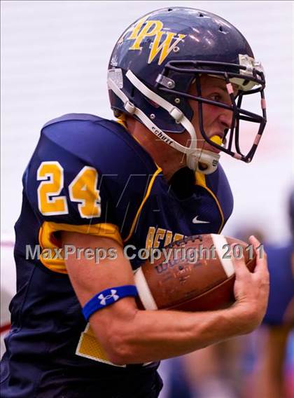 Thumbnail 3 in Pulaski vs. Altmar-Parish-Williamstown (Syracuse Kickoff Classic) photogallery.