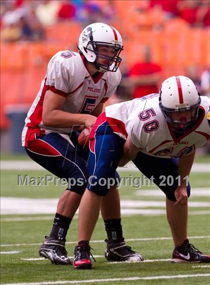 Thumbnail 2 in Pulaski vs. Altmar-Parish-Williamstown (Syracuse Kickoff Classic) photogallery.
