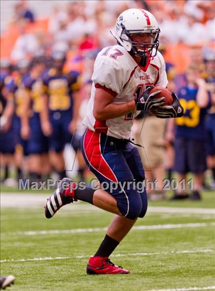 Thumbnail 1 in Pulaski vs. Altmar-Parish-Williamstown (Syracuse Kickoff Classic) photogallery.