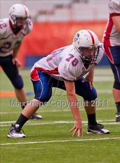 Thumbnail 1 in Pulaski vs. Altmar-Parish-Williamstown (Syracuse Kickoff Classic) photogallery.