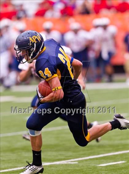 Thumbnail 3 in Pulaski vs. Altmar-Parish-Williamstown (Syracuse Kickoff Classic) photogallery.