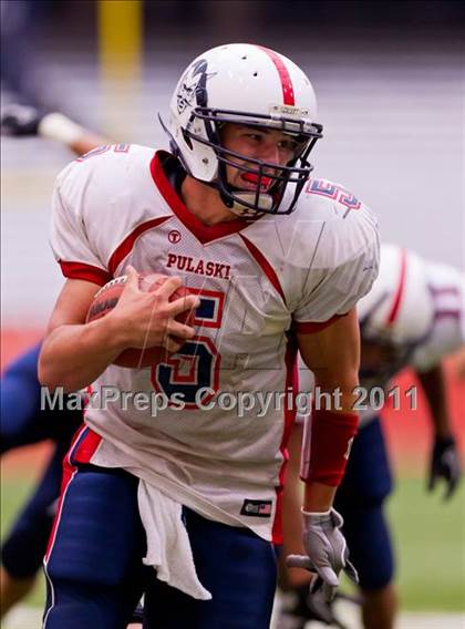 Thumbnail 3 in Pulaski vs. Altmar-Parish-Williamstown (Syracuse Kickoff Classic) photogallery.