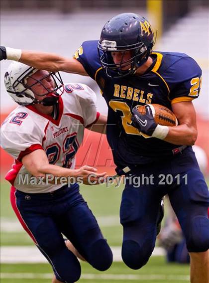Thumbnail 3 in Pulaski vs. Altmar-Parish-Williamstown (Syracuse Kickoff Classic) photogallery.