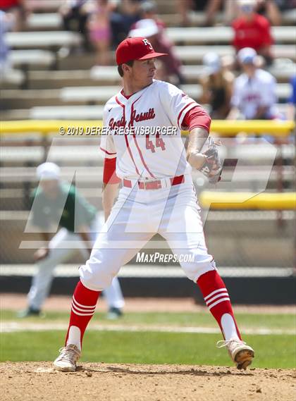 Thumbnail 3 in Mountain Vista vs Regis Jesuit (CHSAA 5A Quarterfinal) photogallery.