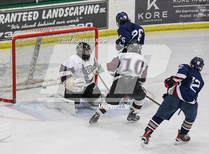 Thumbnail 2 in Howell @ Red Bank Regional photogallery.