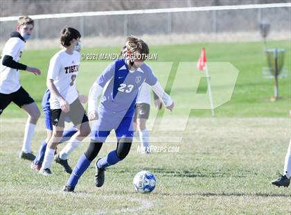 Thumbnail 1 in Illini Bluffs @ Limestone photogallery.