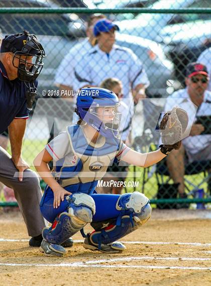 Thumbnail 3 in Holy Redeemer vs. North Schuylkill (PIAA 3A Semifinal Playoff) photogallery.