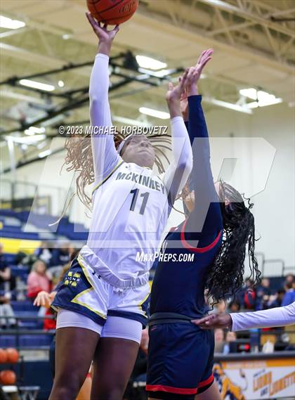 Thumbnail 1 in Allen @ McKinney photogallery.