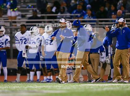Thumbnail 3 in Temple vs. Pflugerville Connally (UIL 5A Area Playoff) photogallery.