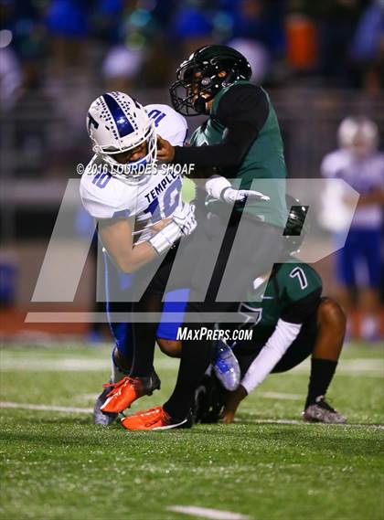 Thumbnail 1 in Temple vs. Pflugerville Connally (UIL 5A Area Playoff) photogallery.