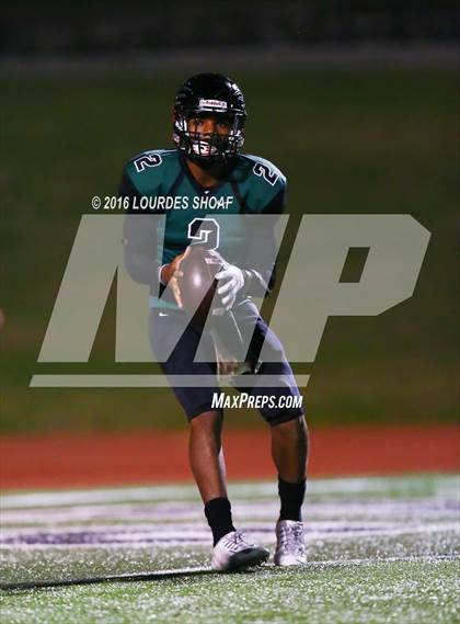 Thumbnail 3 in Temple vs. Pflugerville Connally (UIL 5A Area Playoff) photogallery.