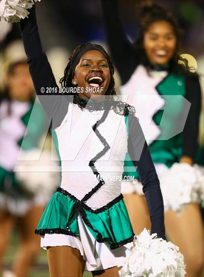 Thumbnail 2 in Temple vs. Pflugerville Connally (UIL 5A Area Playoff) photogallery.