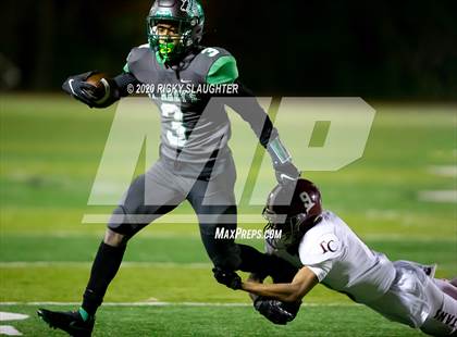 Thumbnail 2 in Trinity Catholic vs. St. Mary's photogallery.