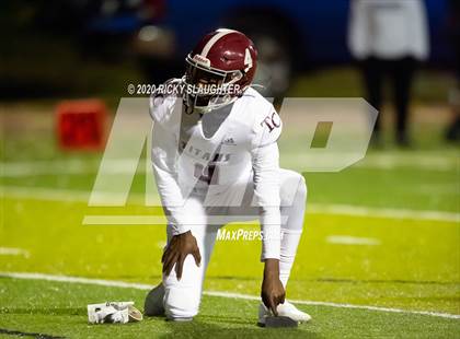 Thumbnail 3 in Trinity Catholic vs. St. Mary's photogallery.