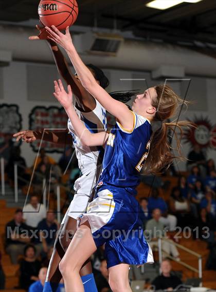 Thumbnail 1 in Ripon Christian vs. Brookside Christian (CIF SJS D5 Playoffs) photogallery.