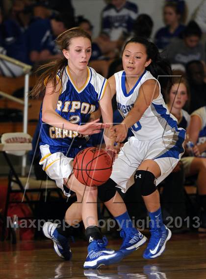Thumbnail 2 in Ripon Christian vs. Brookside Christian (CIF SJS D5 Playoffs) photogallery.