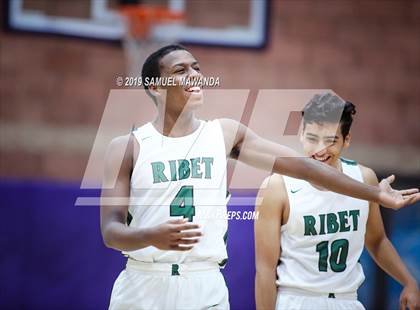 Thumbnail 1 in Ribet Academy vs.  View Park (Greatest Showcase on Earth) photogallery.