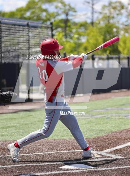 Thumbnail 2 in East Islip vs Eastport South Manor (NYSPHSAA AA Round 1) photogallery.