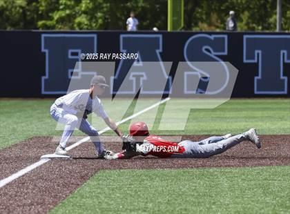 Thumbnail 3 in East Islip vs Eastport South Manor (NYSPHSAA AA Round 1) photogallery.
