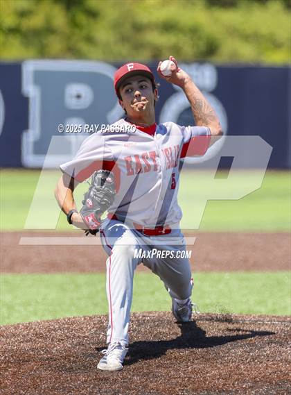 Thumbnail 3 in East Islip vs Eastport South Manor (NYSPHSAA AA Round 1) photogallery.