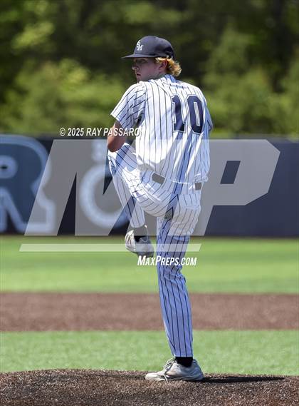 Thumbnail 3 in East Islip vs Eastport South Manor (NYSPHSAA AA Round 1) photogallery.