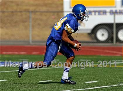 Thumbnail 1 in Esperanza @ Charter Oak photogallery.
