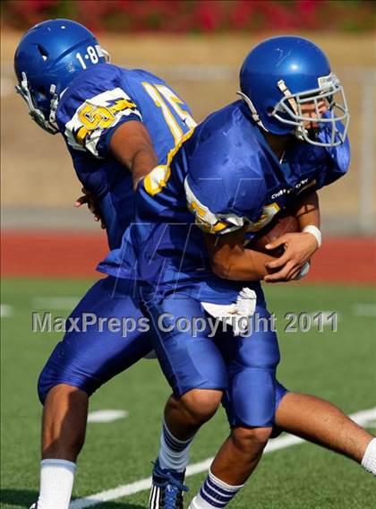 Thumbnail 2 in Esperanza @ Charter Oak photogallery.