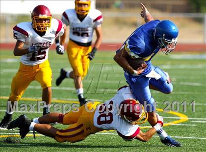 Thumbnail 1 in Esperanza @ Charter Oak photogallery.