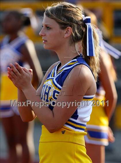 Thumbnail 3 in Esperanza @ Charter Oak photogallery.