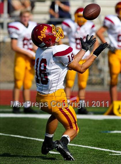 Thumbnail 1 in Esperanza @ Charter Oak photogallery.