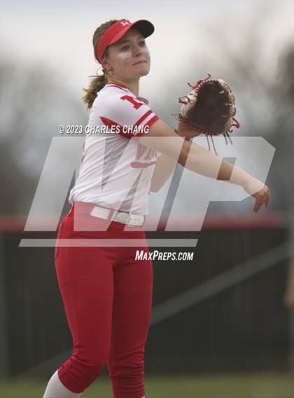Thumbnail 2 in St.Vincent de Paul vs Montgomery photogallery.
