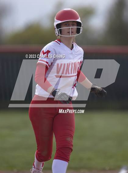 Thumbnail 2 in St.Vincent de Paul vs Montgomery photogallery.