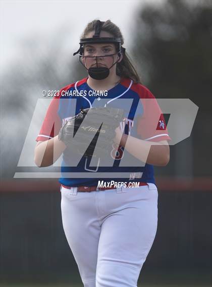 Thumbnail 1 in St.Vincent de Paul vs Montgomery photogallery.