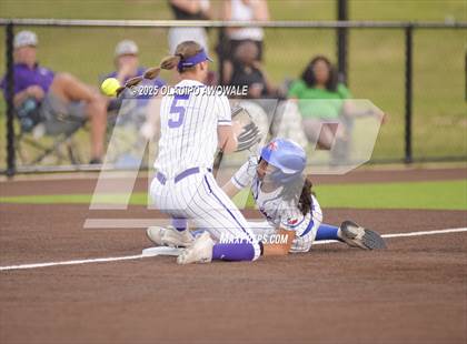 Thumbnail 1 in Grapevine @ Hallsville (UIL 5A Div II Softball State Semifinals) photogallery.