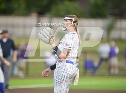 Thumbnail 2 in Grapevine @ Hallsville (UIL 5A Div II Softball State Semifinals) photogallery.